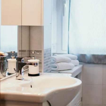 公寓 Da Mario - Lakeside Srl Leisure & Business *