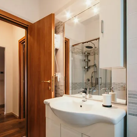 Διαμέρισμα Da Mario - Lakeside Srl Leisure & Business Arona